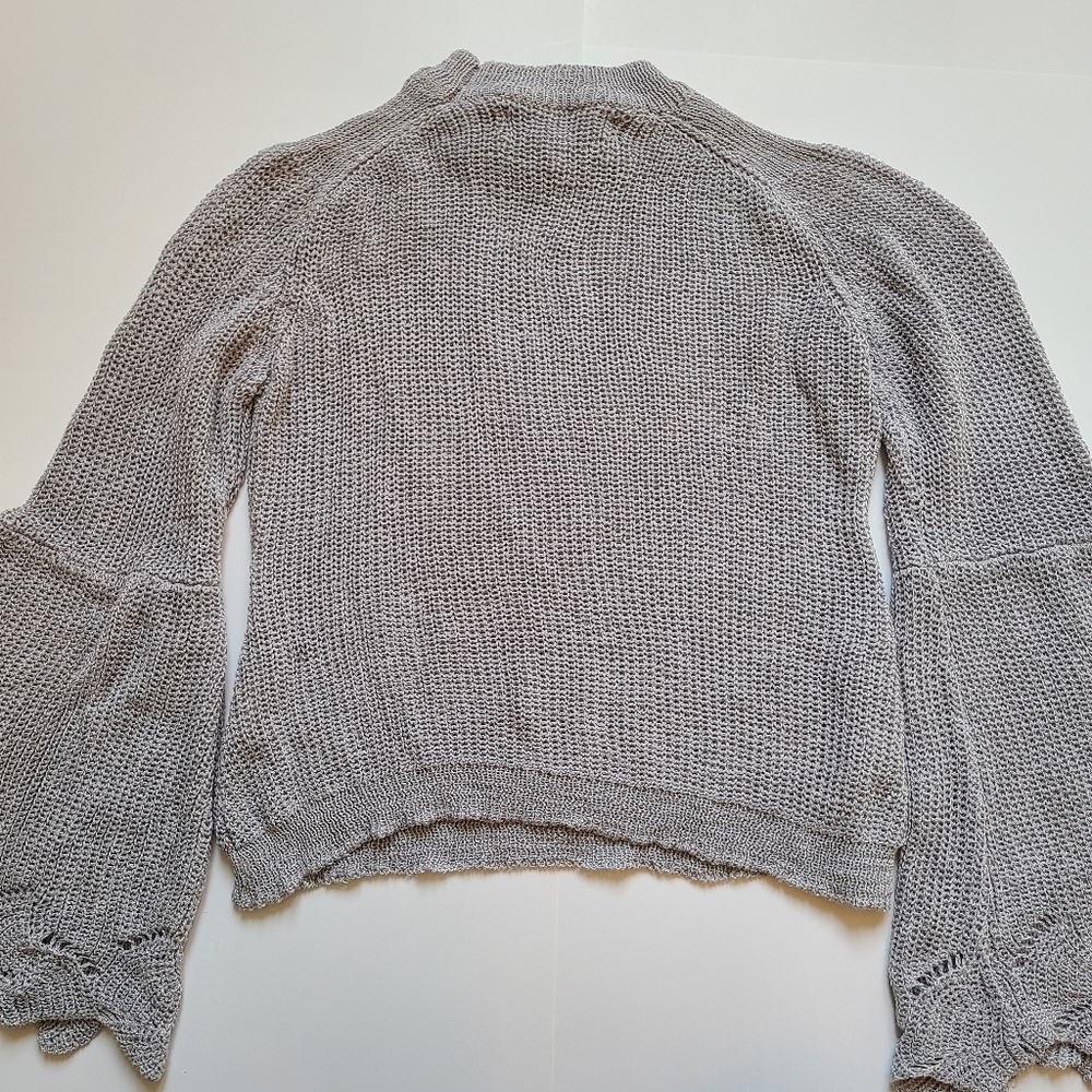 Elliatt Revolve Crop Sweater Pointelle Open Knit - Picture 8 of 8